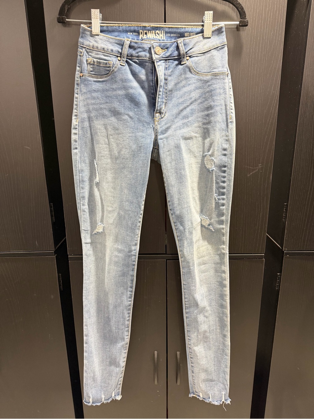 Rewash Light Wash Distressed Skinny Jeans in Blue